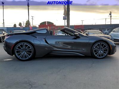 2019 BMW i8 roaster   - Photo 4 - Oceanside, CA 92054