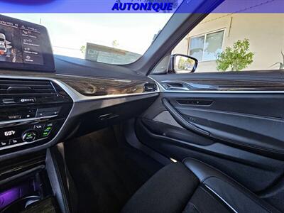 2021 BMW 5 Series M550i xDrive   - Photo 48 - Oceanside, CA 92054