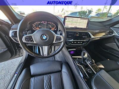 2021 BMW 5 Series M550i xDrive   - Photo 31 - Oceanside, CA 92054