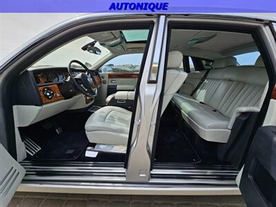 2005 Rolls-Royce Phantom   - Photo 23 - Oceanside, CA 92054