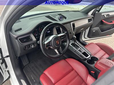 2018 Porsche Macan GTS   - Photo 21 - Oceanside, CA 92054