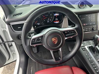 2018 Porsche Macan GTS   - Photo 30 - Oceanside, CA 92054