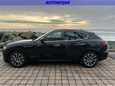 2019 Maserati Levante S GranLusso   - Photo 6 - Oceanside, CA 92054