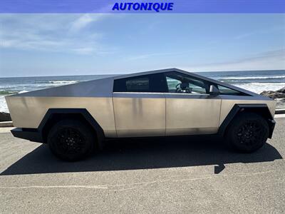 2024 Tesla Cybertruck All-Wheel Drive   - Photo 13 - Oceanside, CA 92054