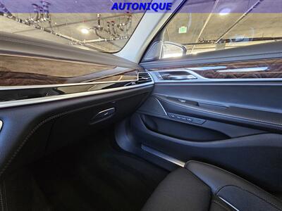 2020 BMW 750i xDrive   - Photo 46 - Oceanside, CA 92054