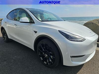 2023 Tesla Model Y Long Range   - Photo 10 - Oceanside, CA 92054