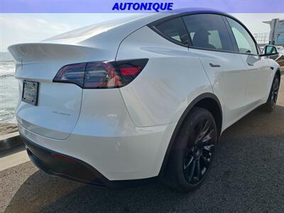 2023 Tesla Model Y Long Range   - Photo 8 - Oceanside, CA 92054