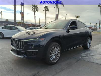 2019 Maserati Levante S GranLusso   - Photo 28 - Oceanside, CA 92054