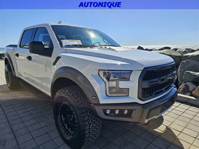 2019 Ford F-150 Raptor 4X4   - Photo 17 - Oceanside, CA 92054