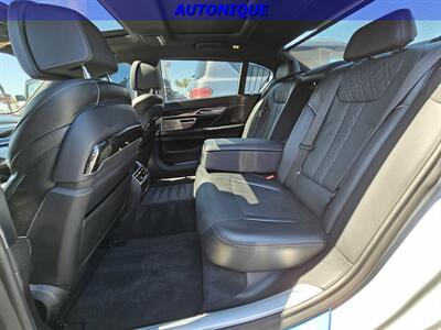 2020 BMW 750i xDrive   - Photo 40 - Oceanside, CA 92054