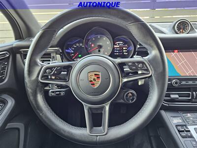 2021 Porsche Macan S   - Photo 30 - Oceanside, CA 92054