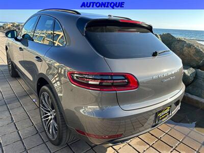 2018 Porsche Macan Turbo   - Photo 5 - Oceanside, CA 92054