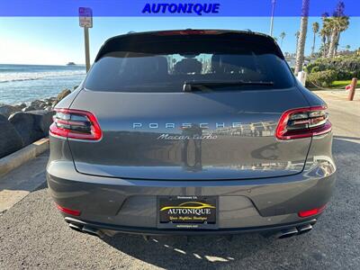 2018 Porsche Macan Turbo   - Photo 8 - Oceanside, CA 92054