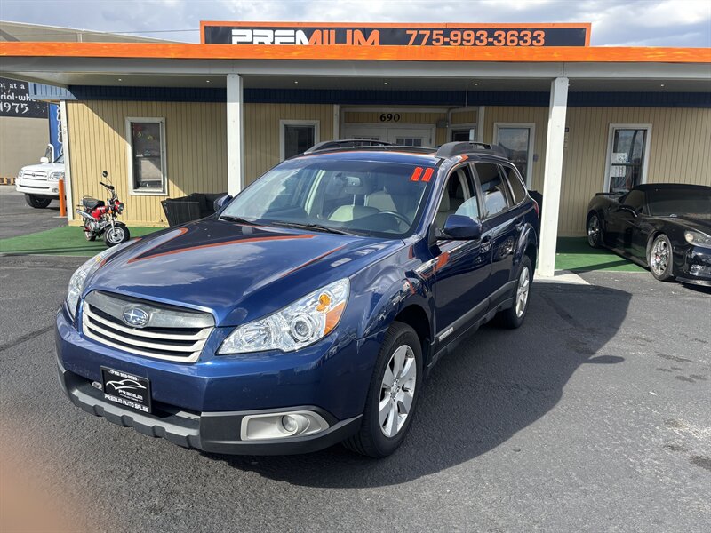 2011 Subaru Outback 2.5i Premium  