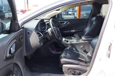 2017 Chrysler 200 Series Limited   - Photo 3 - Reno, Nv, NV 89502