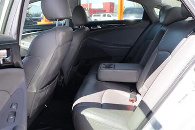 2012 Hyundai SONATA SE 2.0T - Photo 6 - Reno, Nv, NV 89502