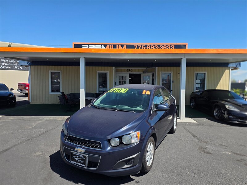 2016 Chevrolet Sonic LT Manual  