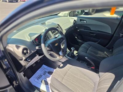 2016 Chevrolet Sonic LT Manual   - Photo 5 - Reno, Nv, NV 89502