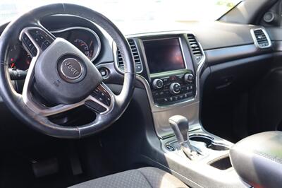 2018 Jeep Grand Cherokee Laredo E   - Photo 2 - Reno, Nv, NV 89502