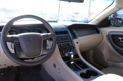 2012 Ford Taurus SE   - Photo 3 - Reno, Nv, NV 89502