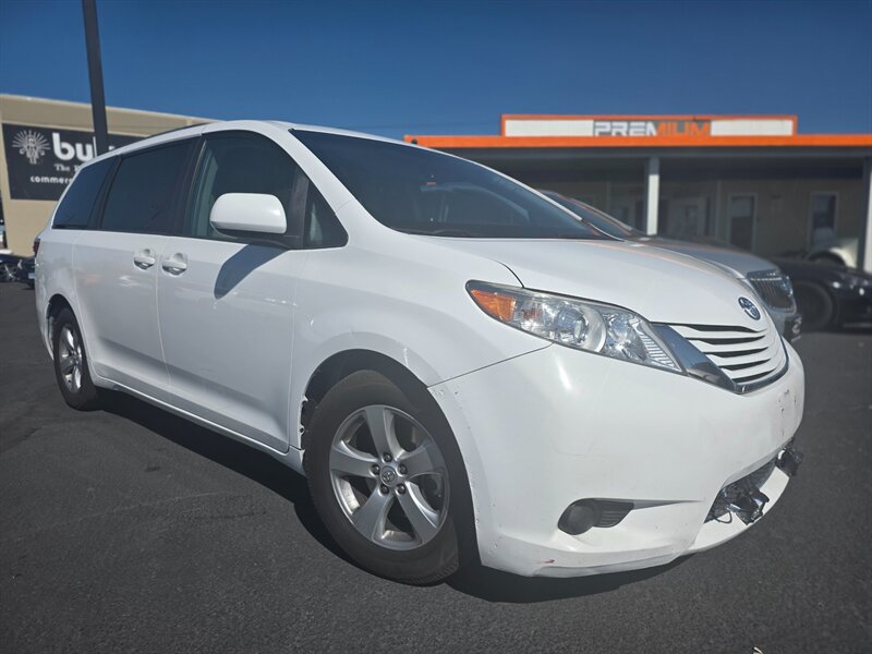 2015 Toyota Sienna
