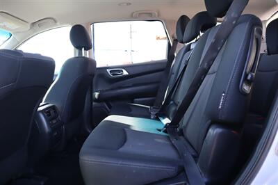 2019 Nissan Pathfinder S   - Photo 5 - Reno, Nv, NV 89502