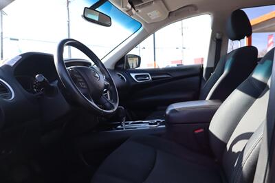 2019 Nissan Pathfinder S   - Photo 3 - Reno, Nv, NV 89502