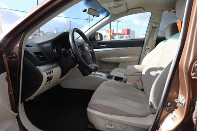 2013 Subaru Outback 2.5i Premium   - Photo 2 - Reno, Nv, NV 89502