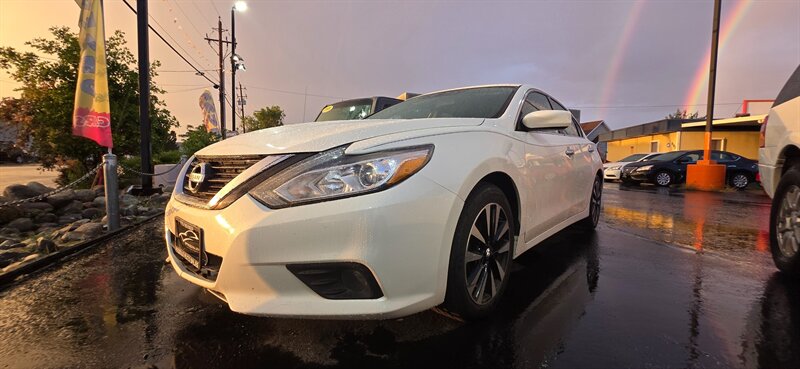 2017 Nissan Altima 2.5 - Photo 1 - Reno, Nv, NV 89502
