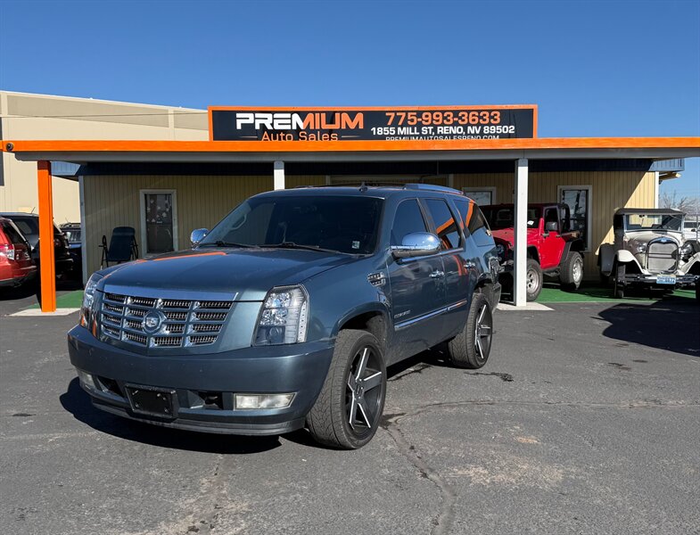2010 Cadillac Escalade Premium   - Photo 1 - Reno, Nv, NV 89502