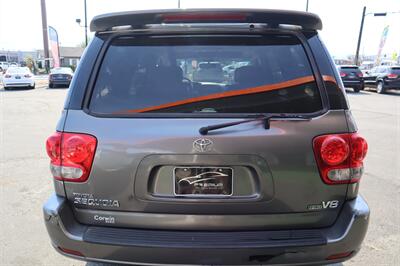 2007 Toyota Sequoia Limited - Photo 9 - Reno, Nv, NV 89502