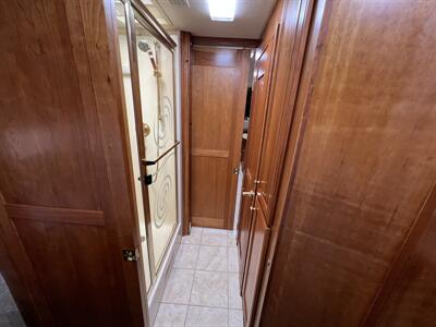 2005 Country Coach Allure 430 Alder Lake 400   - Photo 69 - Marana, AZ 85653