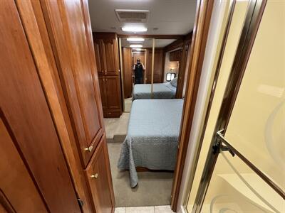2005 Country Coach Allure 430 Alder Lake 400   - Photo 57 - Marana, AZ 85653