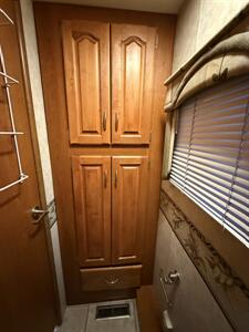 2007 Holiday Rambler Neptune 37PBD   - Photo 43 - Rillito, AZ 85654