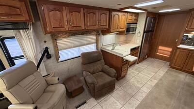 2007 Holiday Rambler Neptune 37PBD   - Photo 13 - Rillito, AZ 85654