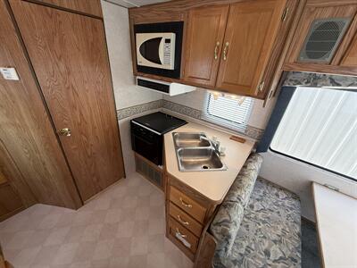 2000 Gulf Stream Conquest Sport 6211S - Photo 21 - Rillito, AZ 85654