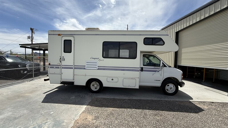 2000 Gulf Stream Conquest Sport 6211S  
