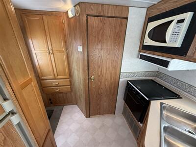 2000 Gulf Stream Conquest Sport 6211S - Photo 29 - Rillito, AZ 85654