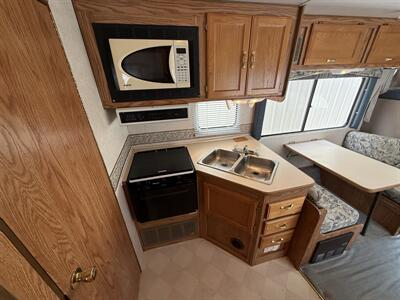 2000 Gulf Stream Conquest Sport 6211S - Photo 22 - Rillito, AZ 85654