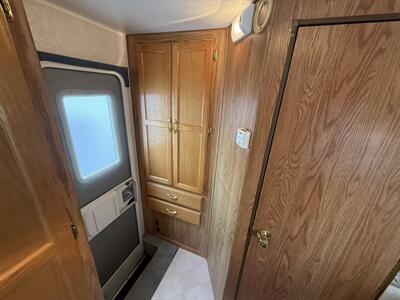 2000 Gulf Stream Conquest Sport 6211S - Photo 11 - Rillito, AZ 85654