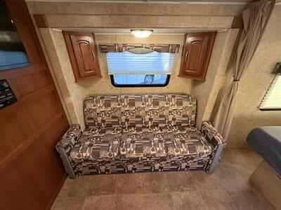 2011 Winnebago Harmony 21FBS - Photo 26 - Rillito, AZ 85654