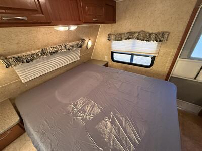 2011 Winnebago Harmony 21FBS - Photo 24 - Rillito, AZ 85654