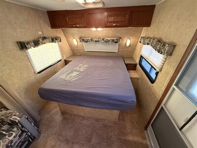 2011 Winnebago Harmony 21FBS - Photo 19 - Rillito, AZ 85654