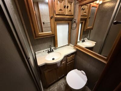 2013 Tiffin Allegro Red 34QFA   - Photo 40 - Marana, AZ 85653