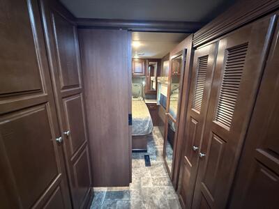 2014 Thor Palazzo M-33.2 Freightliner - Photo 59 - Rillito, AZ 85654