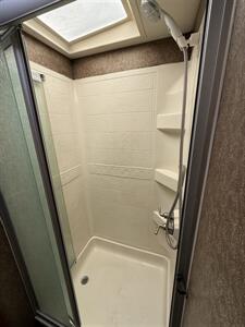 2014 Thor Palazzo M-33.2 Freightliner - Photo 56 - Rillito, AZ 85654