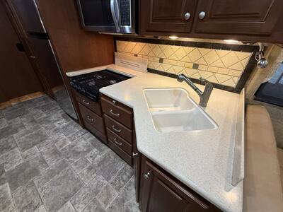 2014 Thor Palazzo M-33.2 Freightliner - Photo 40 - Rillito, AZ 85654