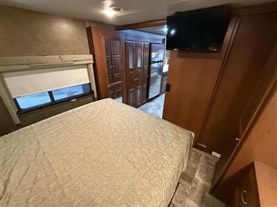 2014 Thor Palazzo M-33.2 Freightliner - Photo 68 - Rillito, AZ 85654