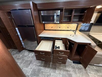 2014 Thor Palazzo M-33.2 Freightliner - Photo 42 - Rillito, AZ 85654