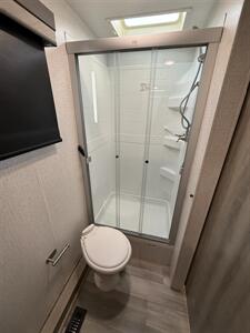 2022 Winnebago Voyage TT 2427RB   - Photo 68 - Rillito, AZ 85654